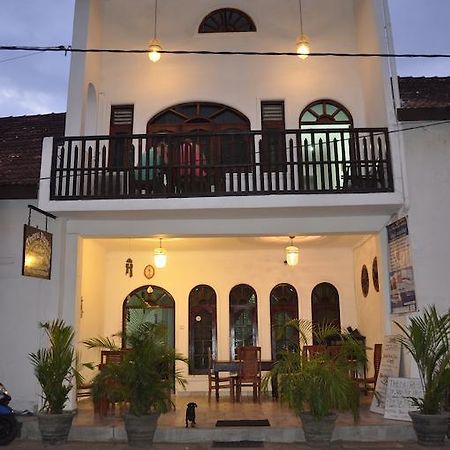 Thenu Rest Guest House Galle Bagian luar foto
