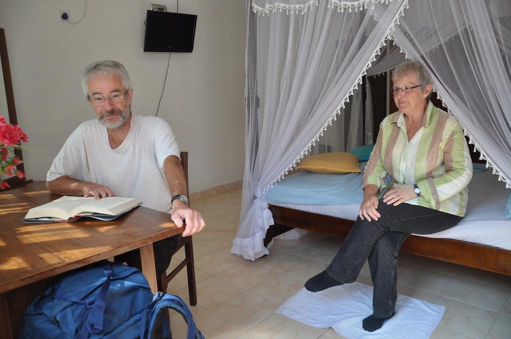 Thenu Rest Guest House Galle Bagian luar foto